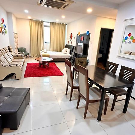 Taragon Homestay - Kuala Lumpur Bagian luar foto