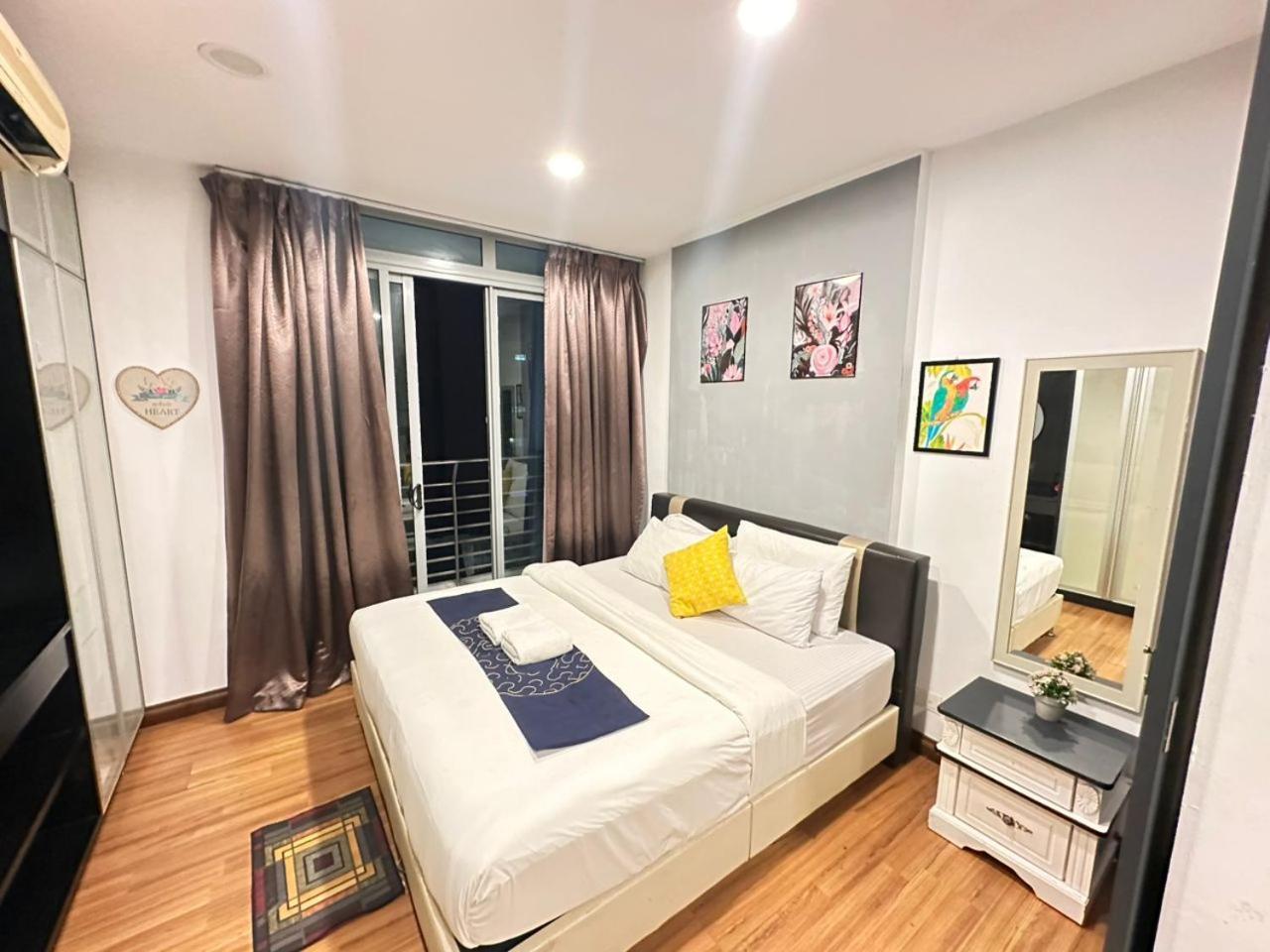 Taragon Service Apartment Kuala Lumpur Bagian luar foto