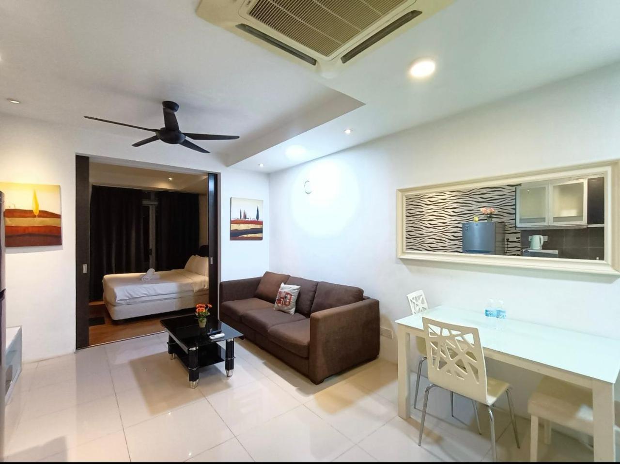 Taragon Service Apartment Kuala Lumpur Bagian luar foto